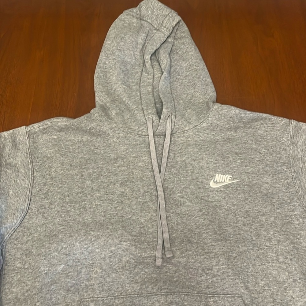 Nike, Men’s Medium, great condition!